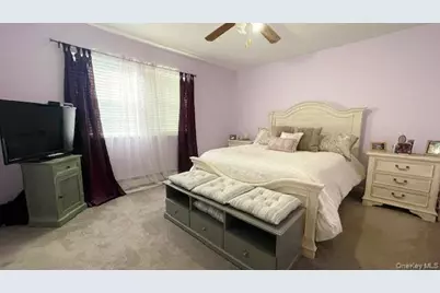 2905 Ocean Avenue, Seaford, NY 11783 - Photo 34