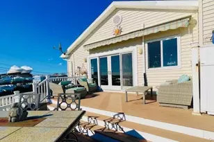 2905 Ocean Ave, Seaford, NY 11783 - Photo 14