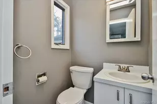 102 Old Post Rd, Marlboro, NY 12542 - Photo 30