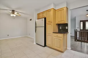 102 Old Post Rd, Marlboro, NY 12542 - Photo 22