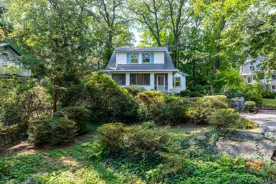 40 Pine Brook Drive, Larchmont, NY 10538 - Photo 2