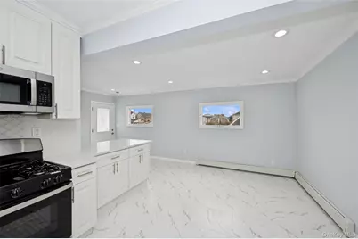 12 Hewlett Point Avenue, East Rockaway, NY 11518 - Photo 6