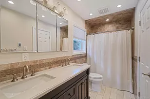 11 Joyce Dr, Hauppauge, NY 11788 - Photo 24