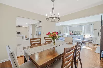 11 Joyce Drive, Hauppauge, NY 11788 - Photo 10