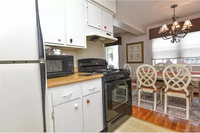 21 Normandy Village Village #2, Nanuet, NY 10954 - Photo 16