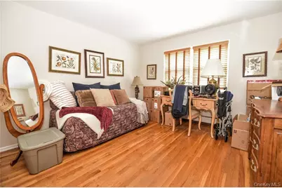 21 Normandy Village Village #2, Nanuet, NY 10954 - Photo 6