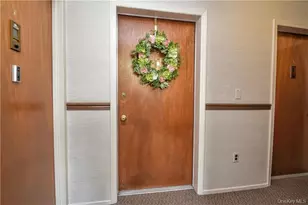 21 Normandy Village Village, Nanuet, NY 10954 - Photo 4