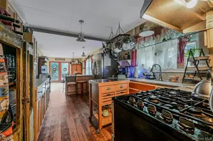 35 Washington Ave, Greenport, NY 11944 - Photo 10