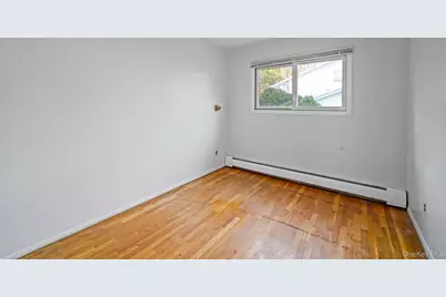 28 Glacier Drive, Smithtown, NY 11787 - Photo 28
