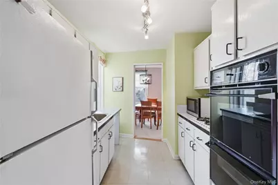 120 Dehaven Drive #436, Yonkers, NY 10703 - Photo 8