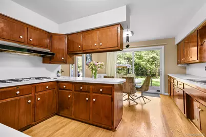 161 Morris Lane S, Scarsdale, NY 10583 - Photo 8