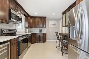 277 5th Ave, Saint James, NY 11780 - Photo 10