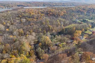 350 Old Post Rd, Marlboro, NY 12542 - Photo 32