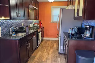 26 Parkside Dr, Jericho, NY 11753 - Photo 12