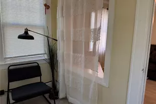 26 Parkside Dr, Jericho, NY 11753 - Photo 6