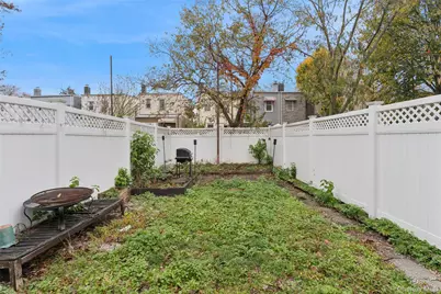 9125 90th Street, Woodhaven, NY 11421 - Photo 30