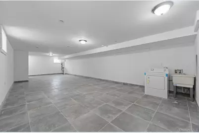 174-41 125 Avenue, Springfield Gardens, NY 11434 - Photo 22