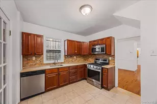 1787 Randall Ave, Bronx, NY 10473 - Photo 12