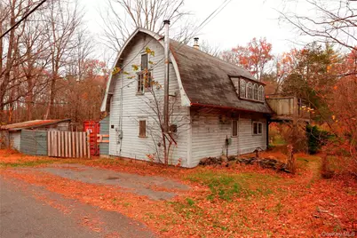 424 High Falls Road, Saugerties, NY 12477 - Photo 1