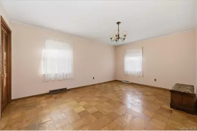 374 Port Avenue, Ronkonkoma, NY 11779 - Photo 10