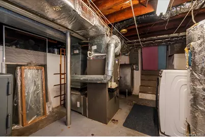 374 Port Avenue, Ronkonkoma, NY 11779 - Photo 14