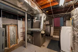 374 Port Ave, Ronkonkoma, NY 11779 - Photo 14