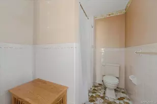 374 Port Ave, Ronkonkoma, NY 11779 - Photo 12