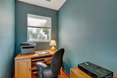 94 Hampton Vista Drive, Manorville, NY 11949 - Photo 22