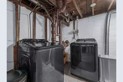 121 S 30th Street, Wyandanch, NY 11798 - Photo 22