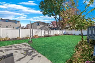 121 S 30th St, Wyandanch, NY 11798 - Photo 26