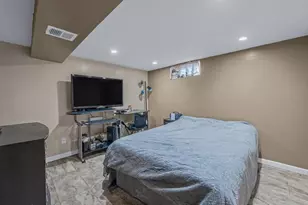 121 S 30th St, Wyandanch, NY 11798 - Photo 20