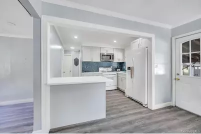 511 Northern Parkway, Uniondale, NY 11553 - Photo 6