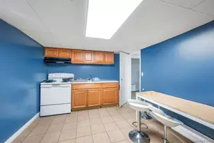 511 Northern Pkwy, Uniondale, NY 11553 - Photo 16