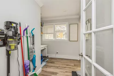 1692 Feureisen Avenue, Bohemia, NY 11716 - Photo 20