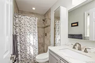 1692 Feureisen Ave, Bohemia, NY 11716 - Photo 22