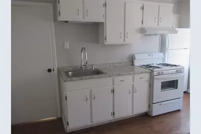 26 Glass Street, Port Jervis, NY 12771 - Photo 4