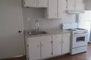 26 Glass St, Port Jervis, NY 12771 - Photo 4