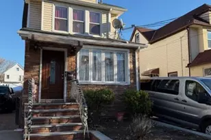130-49 115th St, Ozone Park, NY 11420 - Photo 2