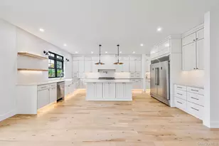 2542 Lefferts Pl, Bellmore, NY 11710 - Photo 10