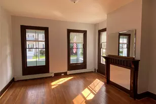 126 Garden St, Poughkeepsie, NY 12601 - Photo 2