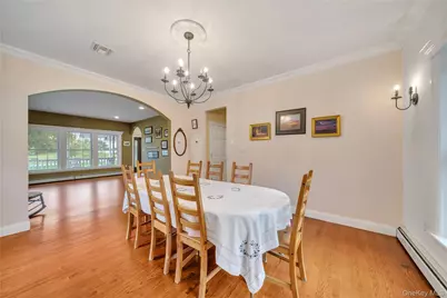 11 Fant Farm Lane, Suffern, NY 10901 - Photo 10