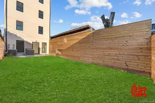 218-36 133rd Rd, Springfield Gardens, NY 11413 - Photo 28