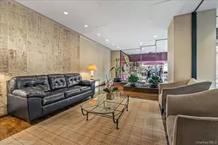 400 E 70th St, New York, NY 10021 - Photo 18