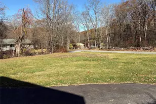 421 Nelson Rd, Monroe, NY 10950 - Photo 24