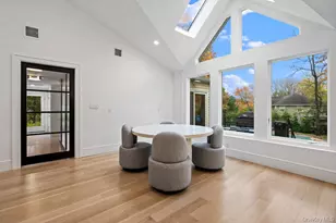 28 Elm St, Woodbury, NY 11797 - Photo 24