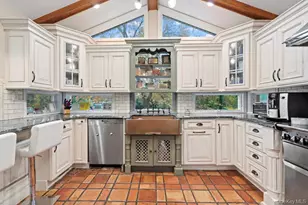 28 Elm St, Woodbury, NY 11797 - Photo 18