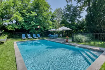 7635 Main Bayview Road, Southold, NY 11971 - Photo 18