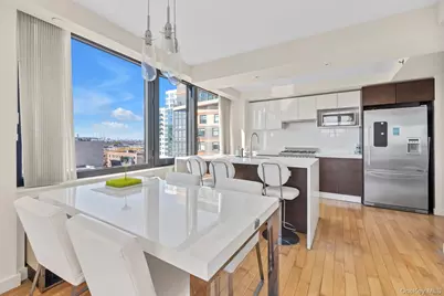 39-16 Prince Street #8E, Flushing, NY 11354 - Photo 6