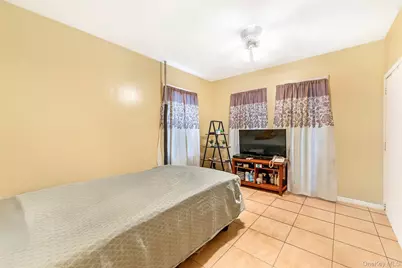 6 Gipson Street, Far Rockaway, NY 11691 - Photo 4