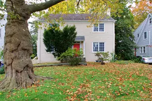 414 Hunt Ln, Manhasset, NY 11030 - Photo 2